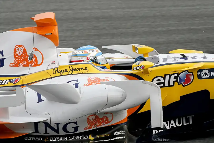 157 | 2008 | Barcelona | Renault R28 | Fernando Alonso | © carsten riede fotografie