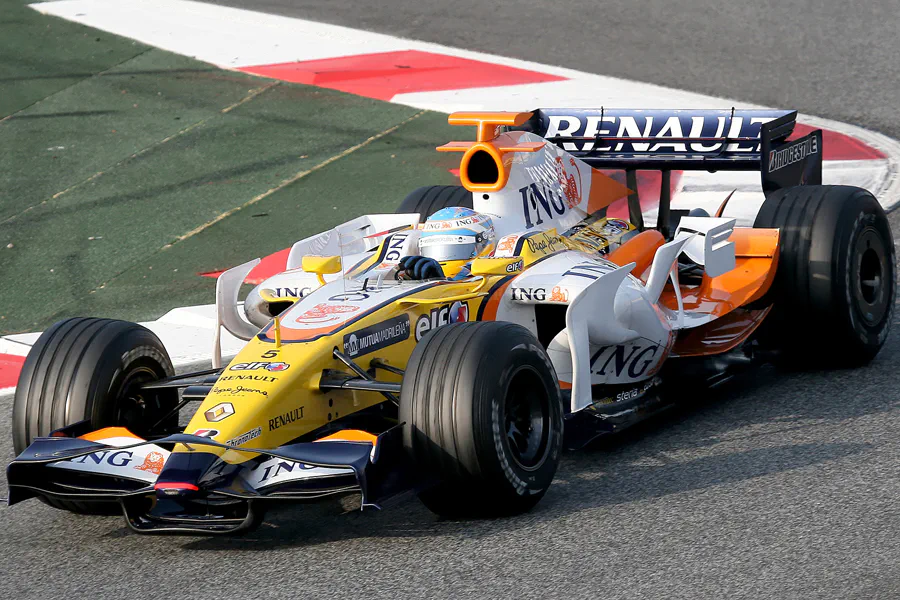 153 | 2008 | Barcelona | Renault R28 | Fernando Alonso | © carsten riede fotografie