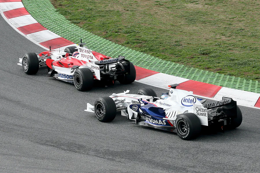 203 | 2008 | Barcelona | Toyota TF108 | Kamui Kobayashi + BMW Sauber-BMW F1.08 | Nick Heidfeld | © carsten riede fotografie