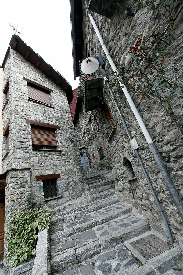 019 | 2008 | Encamp | © carsten riede fotografie