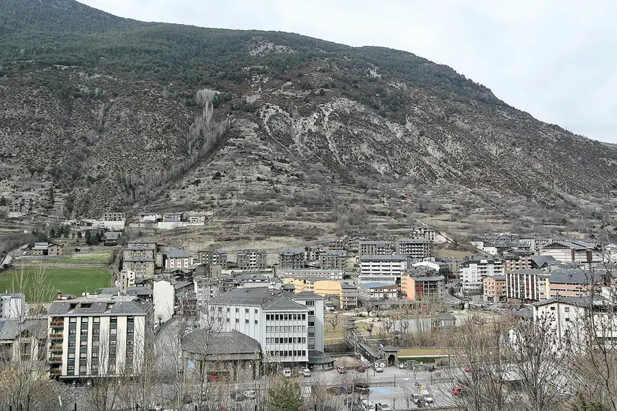 025 | 2008 | Encamp | © carsten riede fotografie