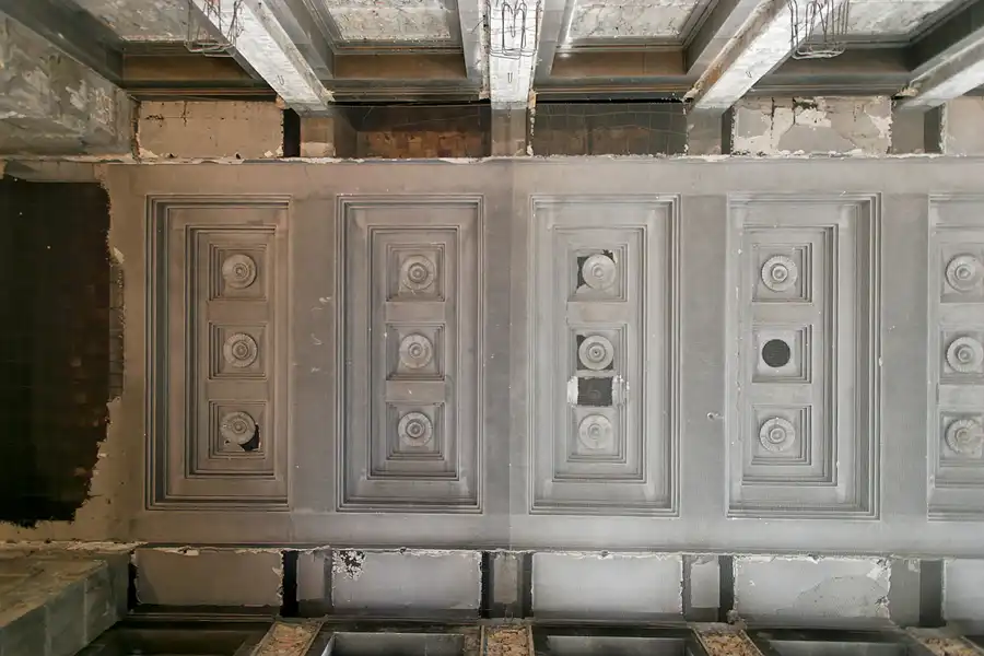 023 | 2008 | Berlin | Flughafen Tempelhof | © carsten riede fotografie