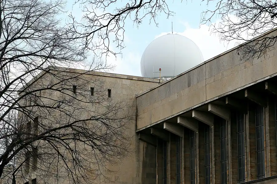 078 | 2008 | Berlin | Flughafen Tempelhof | © carsten riede fotografie