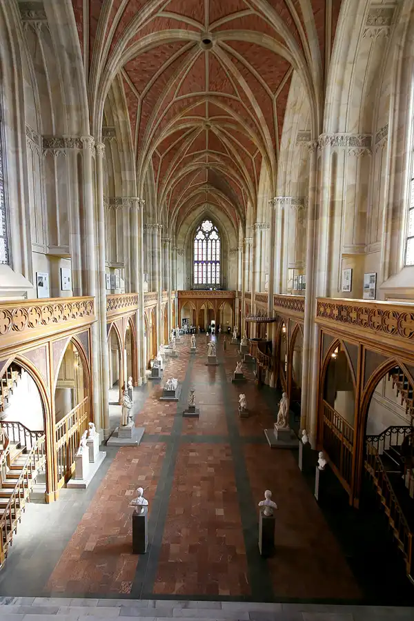017 | 2008 | Berlin | Friedrichswerdersche Kirche | © carsten riede fotografie