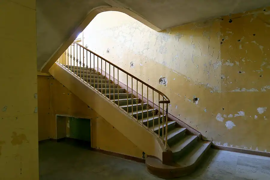 023 | 2008 | Elstal | Olympisches Dorf von 1936 – Das Hindenburghaus | © carsten riede fotografie