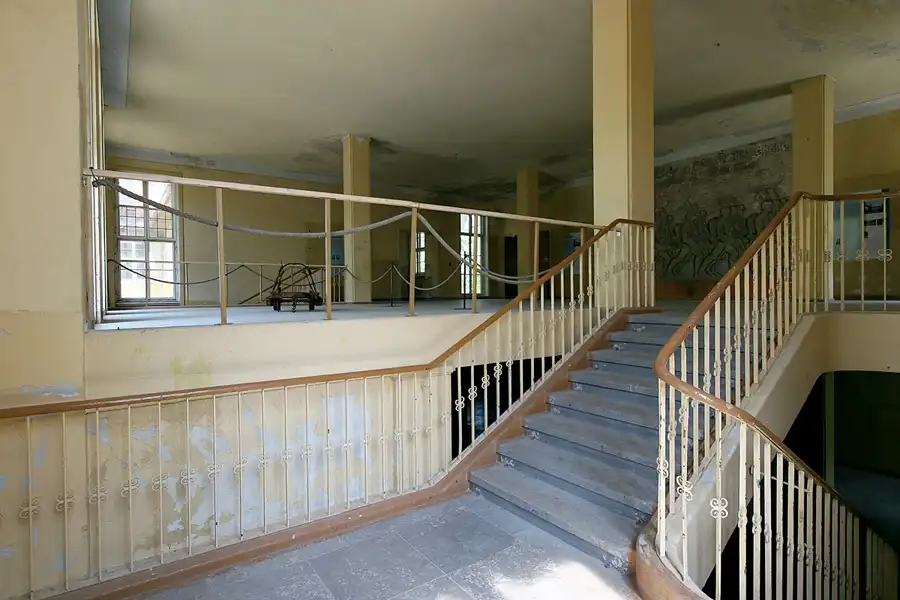 029 | 2008 | Elstal | Olympisches Dorf von 1936 – Das Hindenburghaus | © carsten riede fotografie