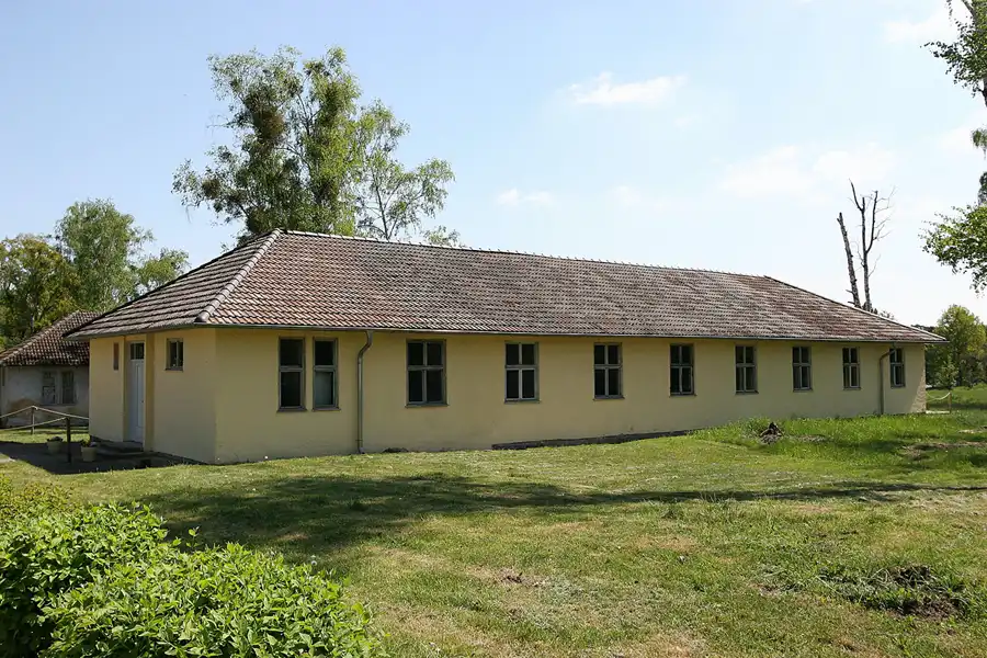 091 | 2008 | Elstal | Olympisches Dorf von 1936 – Die Sportlerunterkünfte | © carsten riede fotografie