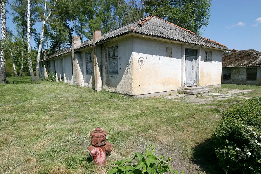 095 | 2008 | Elstal | Olympisches Dorf von 1936 – Die Sportlerunterkünfte | © carsten riede fotografie