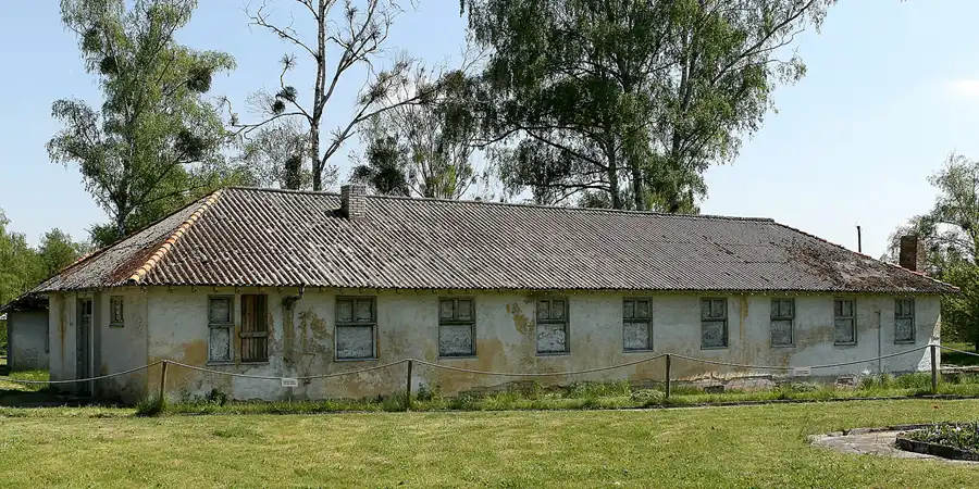 097 | 2008 | Elstal | Olympisches Dorf von 1936 – Die Sportlerunterkünfte | © carsten riede fotografie