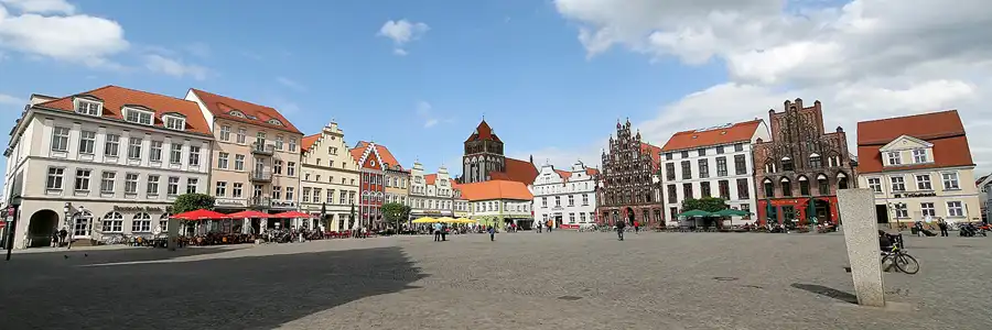 018 | 2008 | Greifswald | © carsten riede fotografie