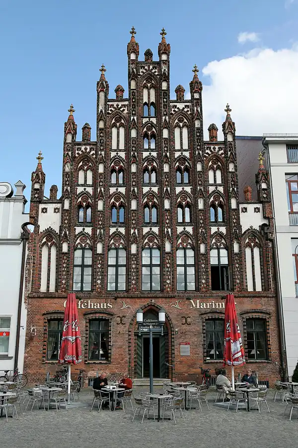 024 | 2008 | Greifswald | © carsten riede fotografie