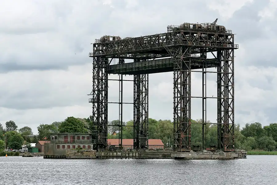 040 | 2008 | Kamp | Karniner Brücke | © carsten riede fotografie