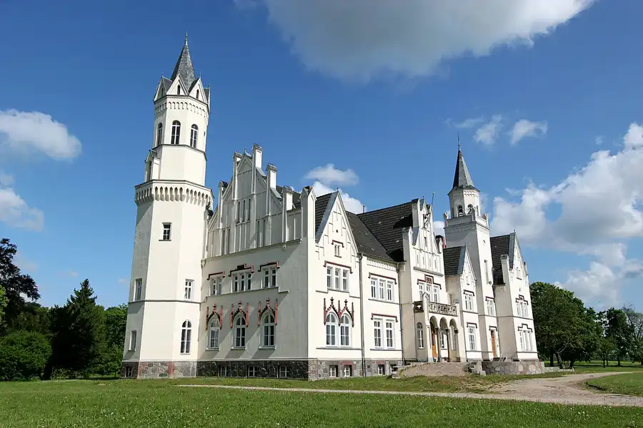 052 | 2008 | Kartlow | Schloss | © carsten riede fotografie
