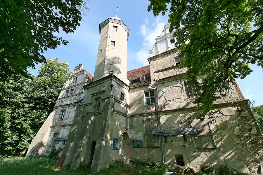 127 | 2008 | Quilow | Wasserschloss | © carsten riede fotografie