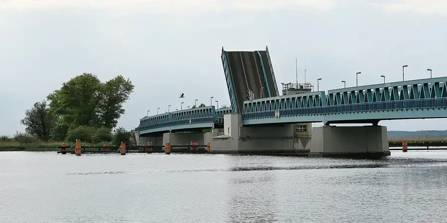 183 | 2008 | Zecherin | Klappbrücke | © carsten riede fotografie