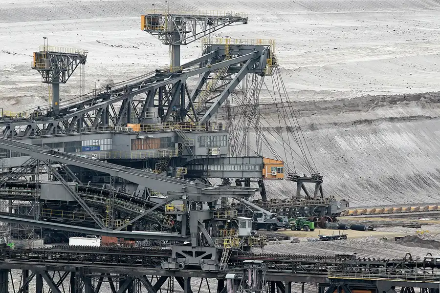 119 | 2008 | Tagebau Welzow-Süd | © carsten riede fotografie