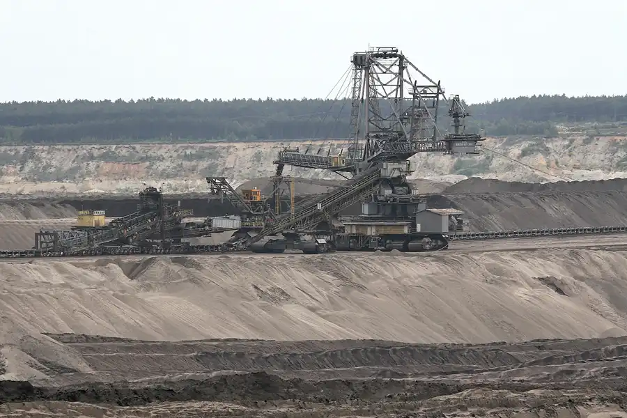 133 | 2008 | Tagebau Welzow-Süd | © carsten riede fotografie