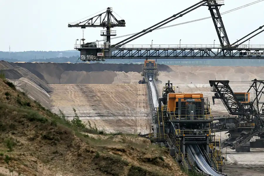 140 | 2008 | Tagebau Welzow-Süd | © carsten riede fotografie