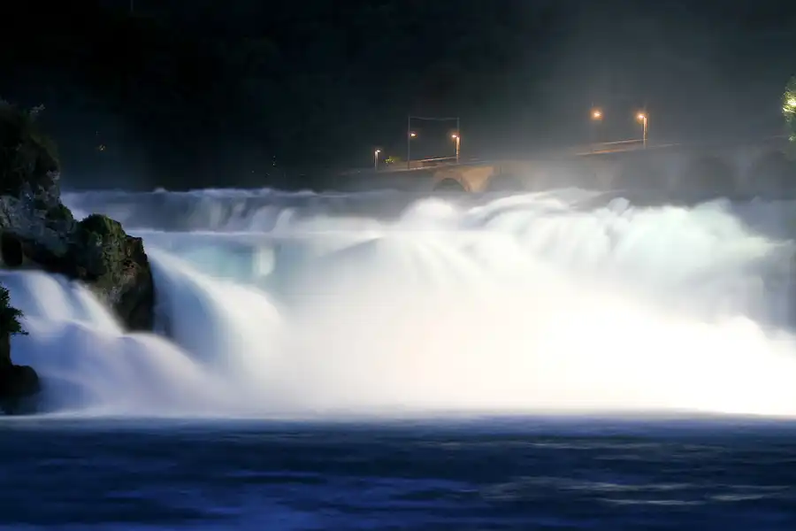 050 | 2008 | Schaffhausen | Rheinfall | © carsten riede fotografie