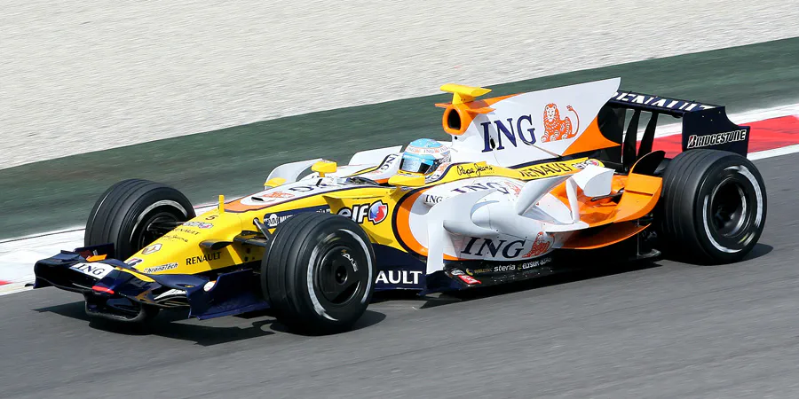 090 | 2008 | Monza | Renault R28 | Fernando Alonso | © carsten riede fotografie