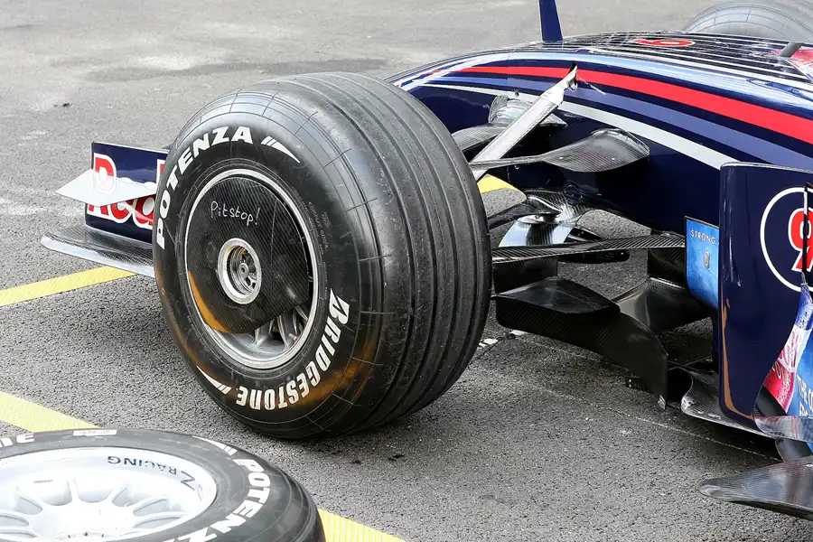 123 | 2008 | Spa-Francorchamps | Red Bull-Renault RB4 | © carsten riede fotografie