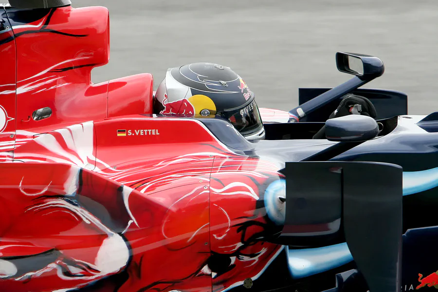 151 | 2008 | Spa-Francorchamps | Toro Rosso-Ferrari STR3 | Sebastian Vettel | © carsten riede fotografie