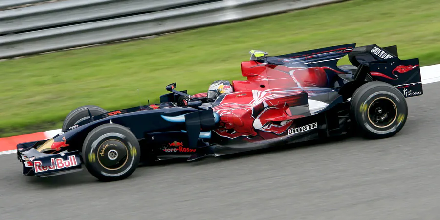 152 | 2008 | Spa-Francorchamps | Toro Rosso-Ferrari STR3 | Sebastian Vettel | © carsten riede fotografie