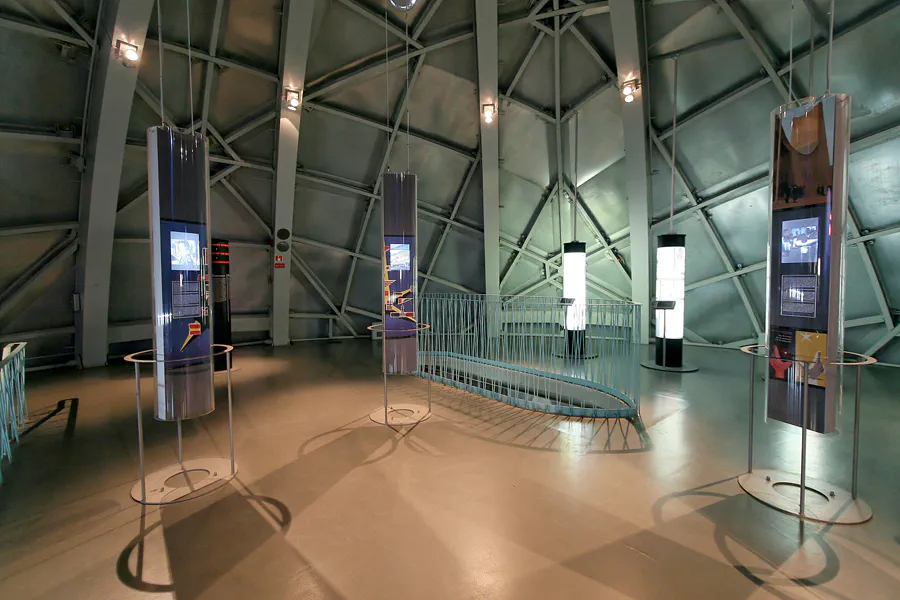 017 | 2008 | Bruxelles | Gelände der Expo 58 – Atomium | © carsten riede fotografie