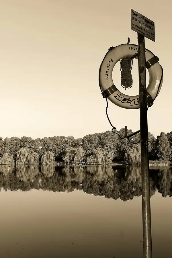 064 | 2008 | Berlin | Obersee-Orankesee-Park | © carsten riede fotografie