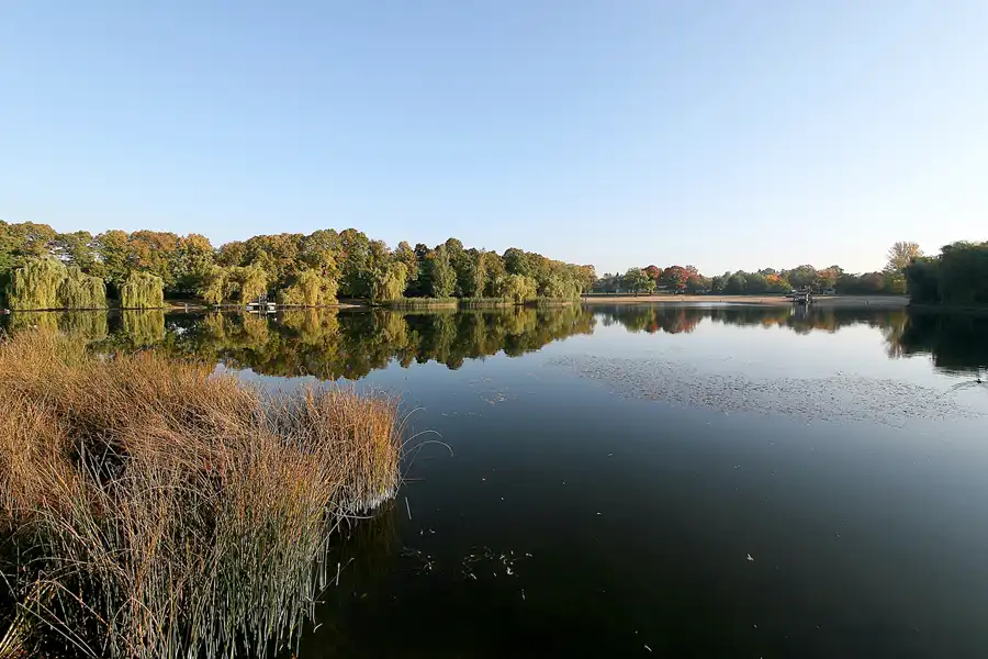 069 | 2008 | Berlin | Obersee-Orankesee-Park | © carsten riede fotografie