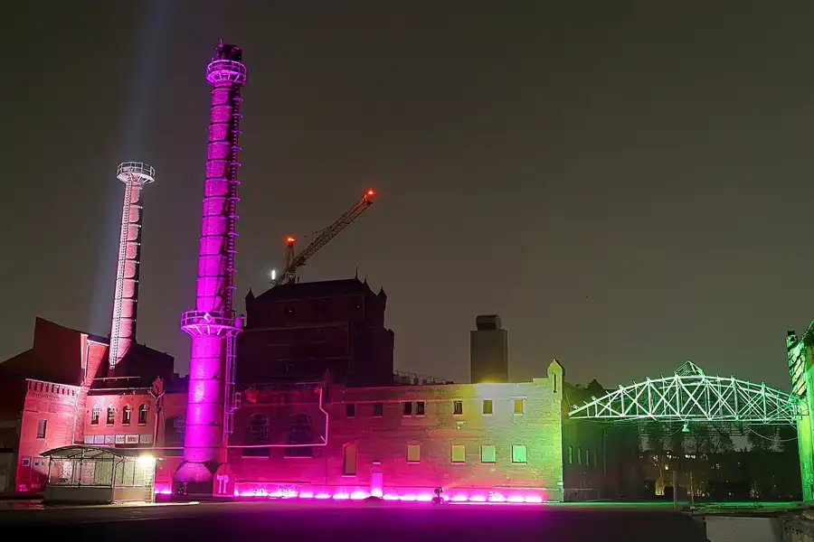 024 | 2008 | Berlin | Festival Of Lights – Brauhofgarten im Victoria-Quartier | © carsten riede fotografie