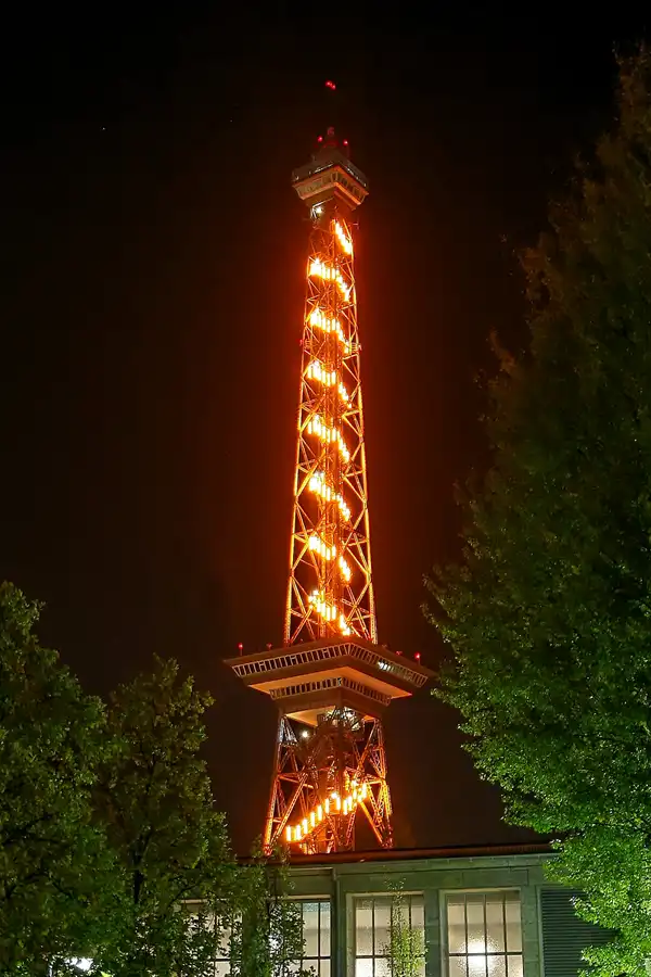 026 | 2008 | Berlin | Festival Of Lights – Funkturm | © carsten riede fotografie