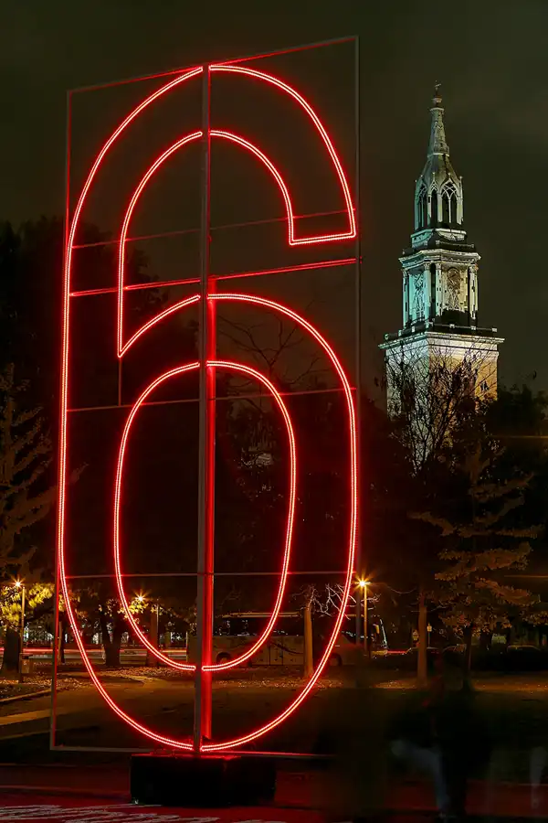 053 | 2008 | Berlin | Festival Of Lights – Marx-Engels-Forum + St. Marien Kirche | © carsten riede fotografie