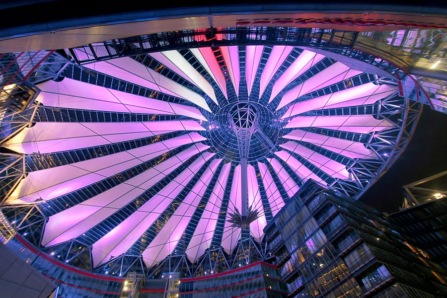 072 | 2008 | Berlin | Festival Of Lights – Potsdamer Platz Sony Center | © carsten riede fotografie