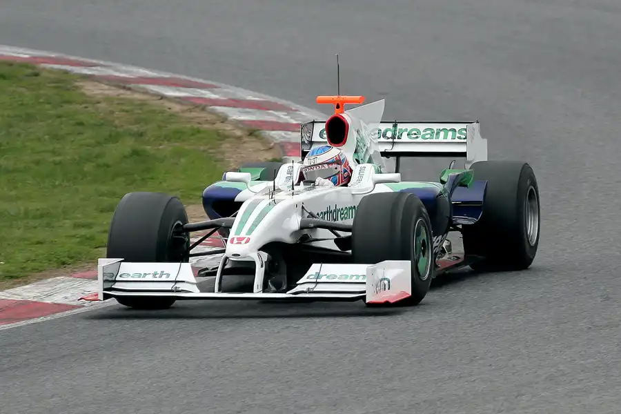 057 | 2008 | Barcelona | Honda RA108 | Jenson Button | © carsten riede fotografie
