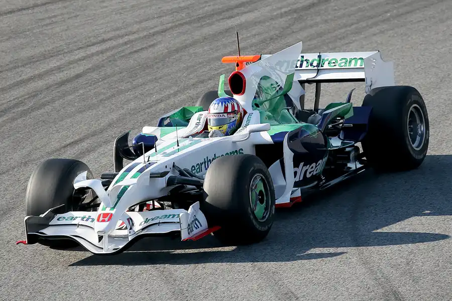 082 | 2008 | Barcelona | Honda RA108 | Alexander Wurz | © carsten riede fotografie