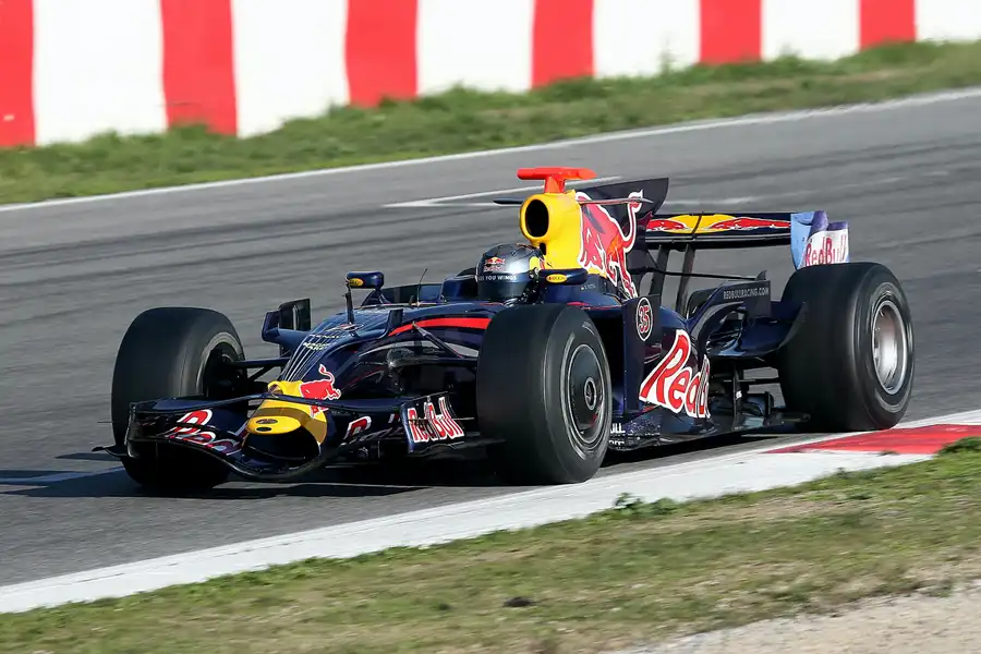 104 | 2008 | Barcelona | Red Bull-Renault RB4 | Sebastian Vettel | © carsten riede fotografie