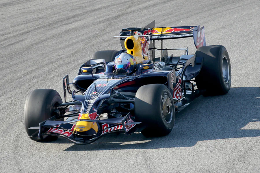 099 | 2008 | Barcelona | Red Bull-Renault RB4 | Sebastian Loeb | © carsten riede fotografie