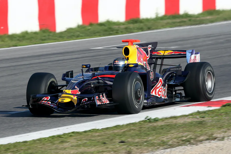 104 | 2008 | Barcelona | Red Bull-Renault RB4 | Sebastian Vettel | © carsten riede fotografie