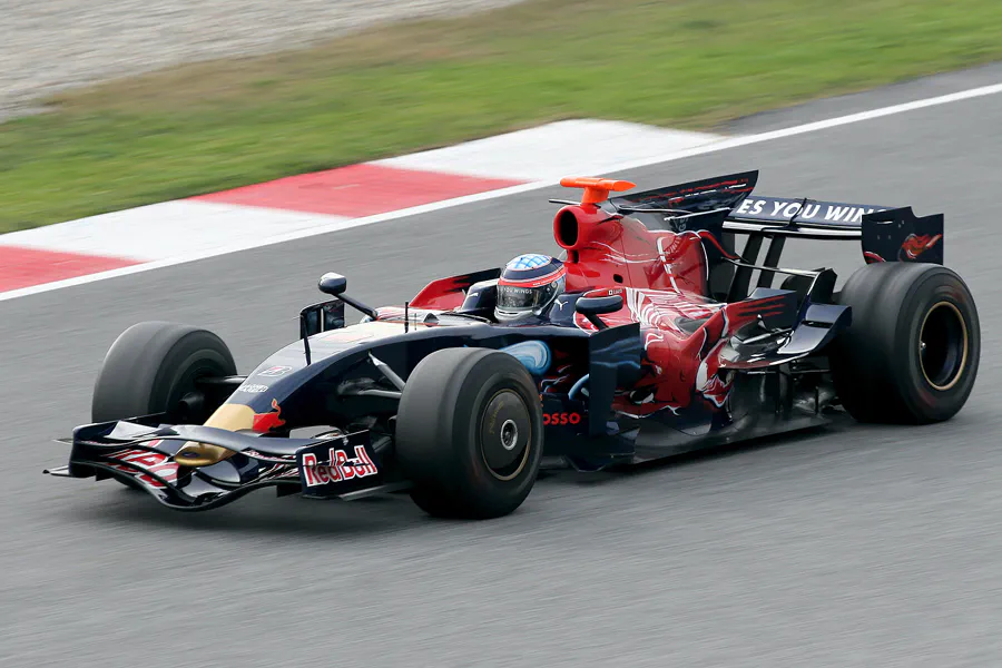 144 | 2008 | Barcelona | Toro Rosso-Ferrari STR3 | Takuma Sato | © carsten riede fotografie