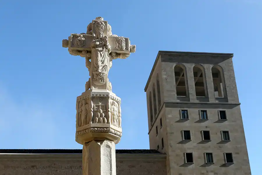 033 | 2008 | Serra De Montserrat | Monestir de Montserrat | © carsten riede fotografie