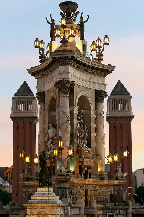 097 | 2008 | Barcelona | Placa Espanya | © carsten riede fotografie