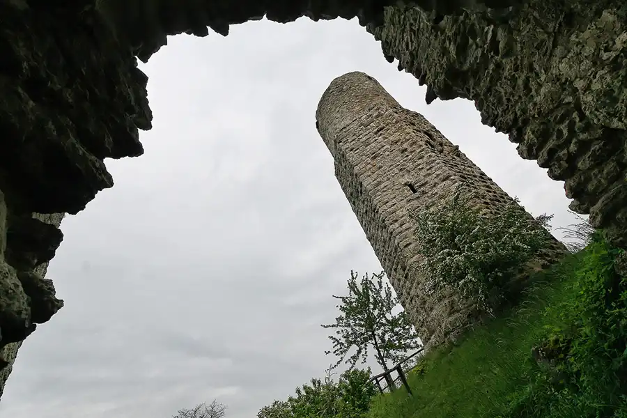 113 | 2009 | Gerstungen | Ruine Brandenburg | © carsten riede fotografie