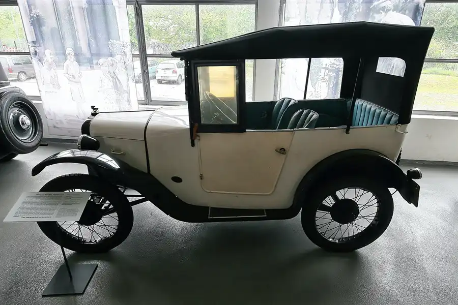 005 | 2009 | Eisenach | Automobile Welt | © carsten riede fotografie