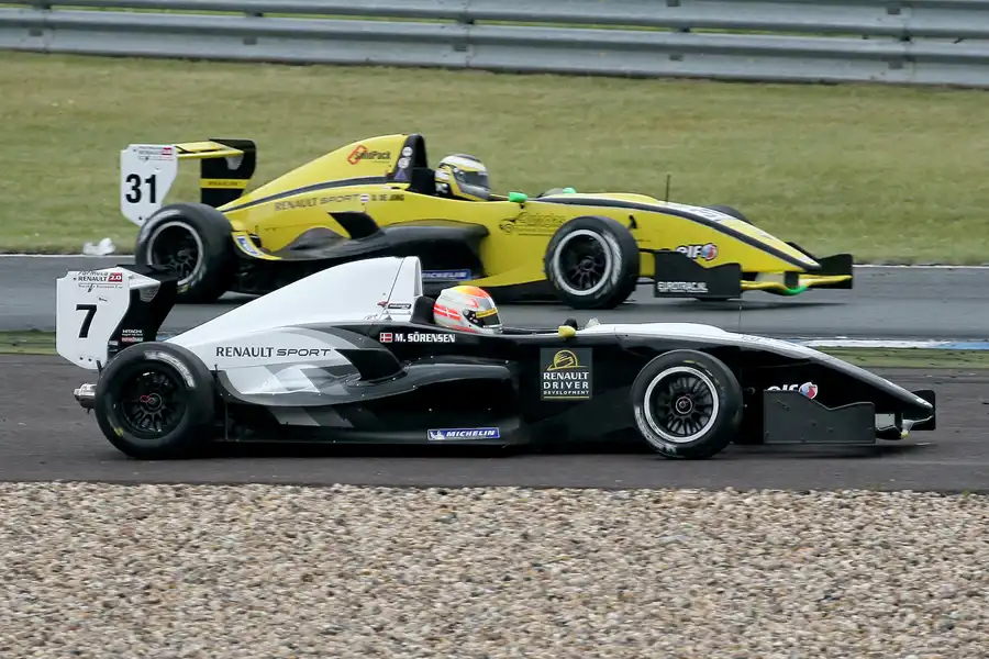 140 | 2009 | Motorsport Arena Oschersleben | Formula Renault 2.0 NEC | © carsten riede fotografie