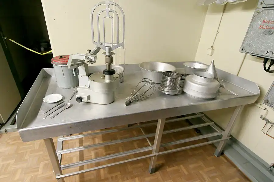 063 | 2009 | Harnekop | Atombunker SBW 16/102 | © carsten riede fotografie