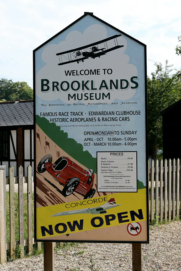 005 | 2009 | Brooklands | Brooklands Museum | © carsten riede fotografie
