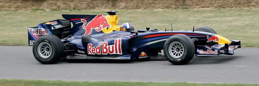 028 | 2009 | Goodwood | Festival Of Speed | Red Bull-Ford Cosworth STR1 | David Coulthard | © carsten riede fotografie