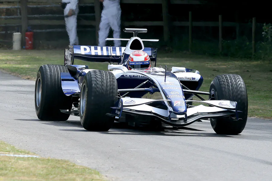 042 | 2009 | Goodwood | Festival Of Speed | Williams-Toyota FW29 | Kazuki Nakajima | © carsten riede fotografie