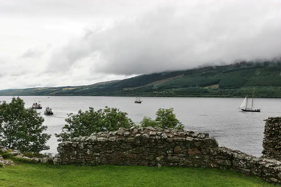 008 | 2009 | Urquhart Castle | © carsten riede fotografie